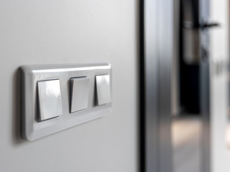 Read more about the article Saklar 2 Mode untuk Rumah Hemat Listrik | Simplesmarthome