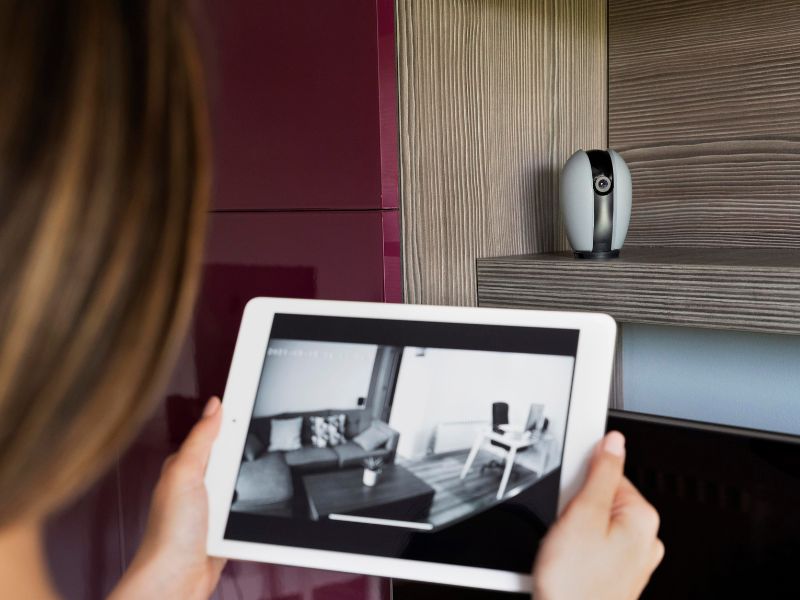 You are currently viewing Smart Camera CCTV Simplesmarthome untuk Keamanan Rumah